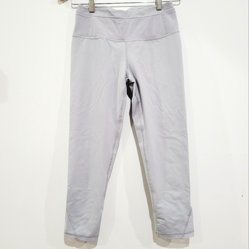 Victoria’s Secret Sport leggings size small light grey